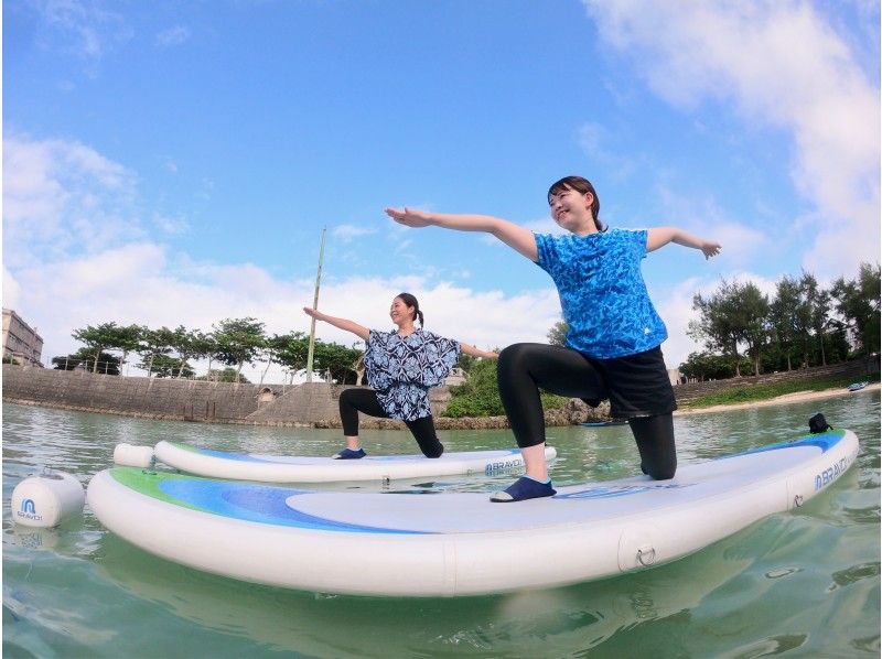 【沖縄・宮古島】初めてでも楽しめる！海の上でココロとカラダを解き放つSUP YOGA【写真データプレゼント】の紹介画像