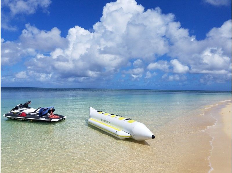 SALE! Ishigaki Island Blue Cave Snorkeling & Marine Sports (3 hours unlimited play) 1-day course with free transfers and lunch!の紹介画像