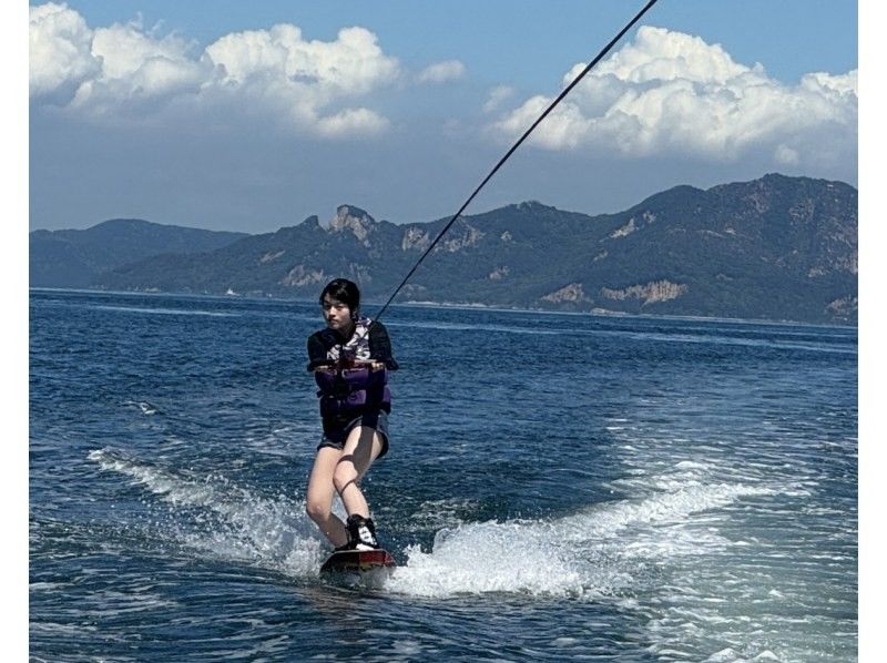 [Kagawa Marugame] Beginners are welcome ☆ Wakeboarding experience ★ (Normal course 20 minutes)の紹介画像