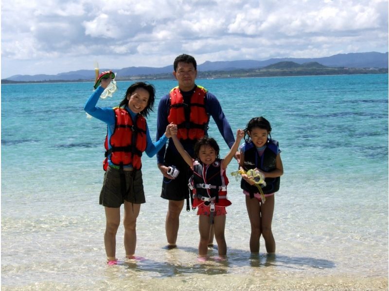[Okinawa ・ Ishigaki island] SNS shine excellent! Uninhabited island of superb view Land of phantom island +Snorkeling Tour ☆ (adult 2 people more To)の紹介画像