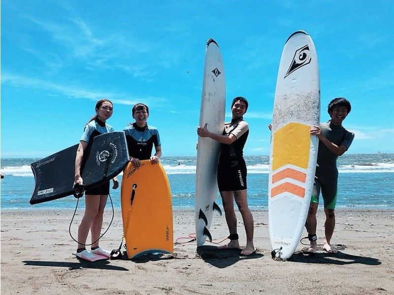 Summer and autumn are the best seasons for bodyboarding! There may be days when we can rent the board exclusively for you. Inexperienced people are welcome! Kanagawa Prefecture, Shonan, Chigasaki, BB Schoolの紹介画像