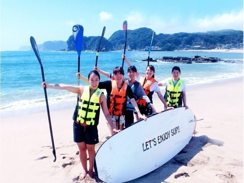 [千叶·Katsuura City South】适合初学者！ SUP体验小组在漂亮的海滩上の紹介画像