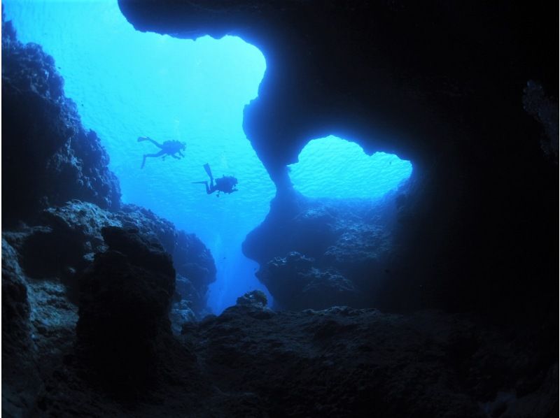 [沖繩宮古島]船體驗潛水！沒有足夠的人在沙灘和更具活力的就進入了神秘的大海の紹介画像
