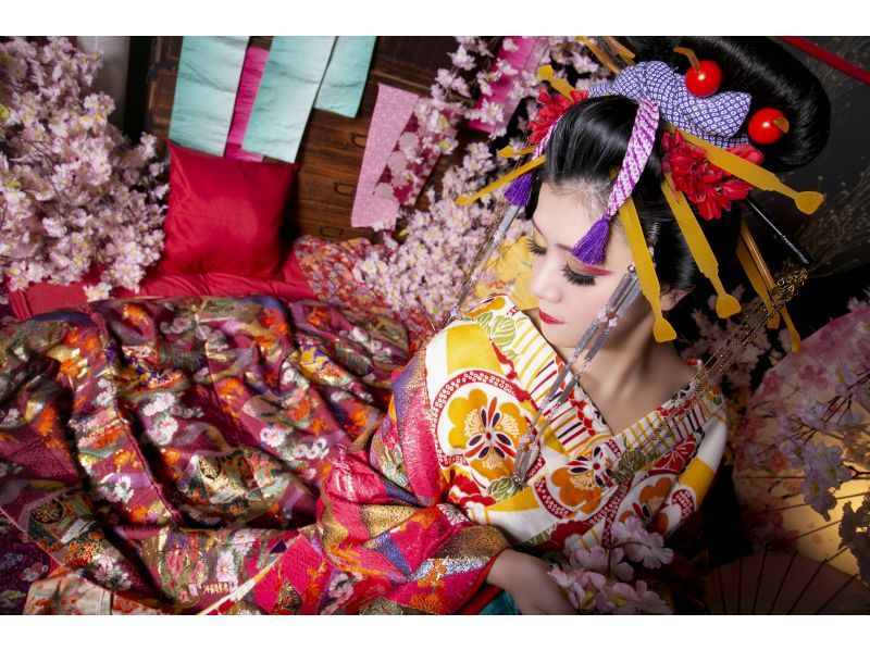 ★お日にち限定割引中★【京都駅徒歩3分】京都で煌びやかに大変身！！「おとめプラン」お一人様でもお友達とも体験可能！の紹介画像