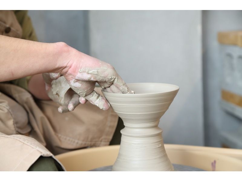 [福岡·春日市]兩個3,024日元★陶瓷體驗（電動陶工的輪子課程）感覺像陶工♪の紹介画像