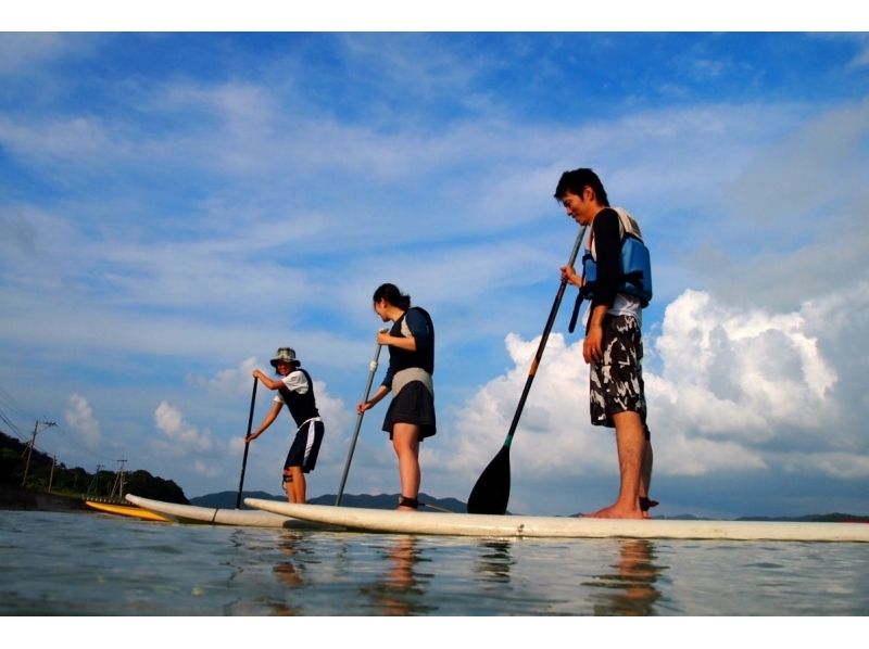 【Kagoshima · Amami Oshima】 For beginners ☆ SUP (stunt up paddle) experienceの紹介画像