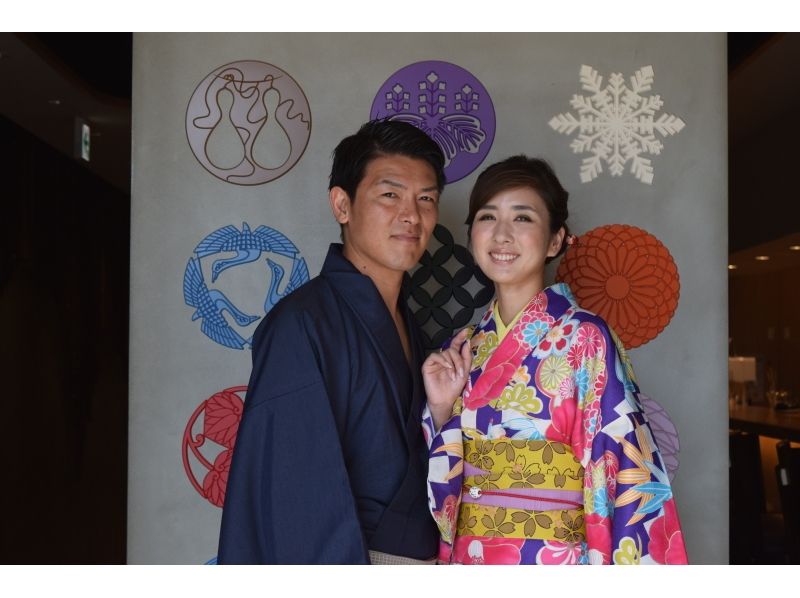 [Kyoto/Sanjo] Kimono Rental “Couple Plan” hair set included • Return same day 17:00!