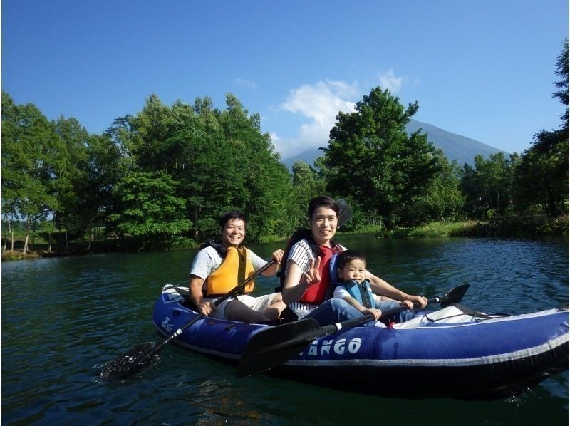 [Hokkaido ・ Niseko】 Enjoy Niseko! Leisurely canoe Kayak) Tour ♪ From 3 years old OK!の紹介画像