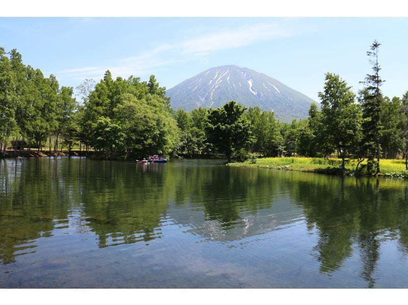 SALE！【北海道・ニセコ】秋の紅葉のんびりカヤック体験　1組限定プライベートツアー開催中！3歳からＯＫ！の紹介画像