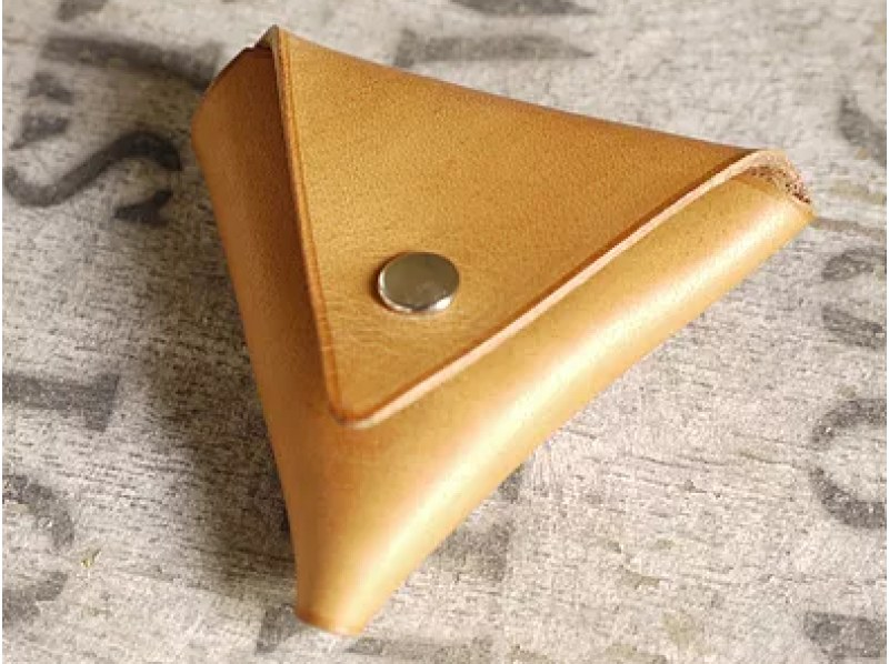 [愛知-名古屋]鞋匠皮工藝教室☆製作三角形硬幣盒の紹介画像