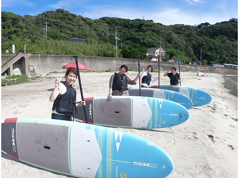 [South of Katsuura City, Chiba] Small group size! A popular "greedy plan" that includes a SUP experience and a mini SUP cruise.の紹介画像