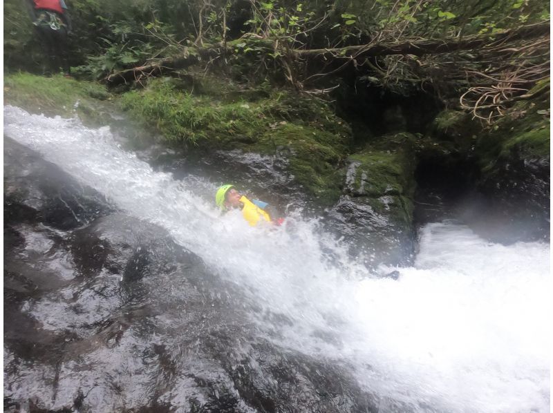 Canyoning "Dainichi Mountain Range <Half-day> Course 2" Thrilling! Exciting ♪の紹介画像