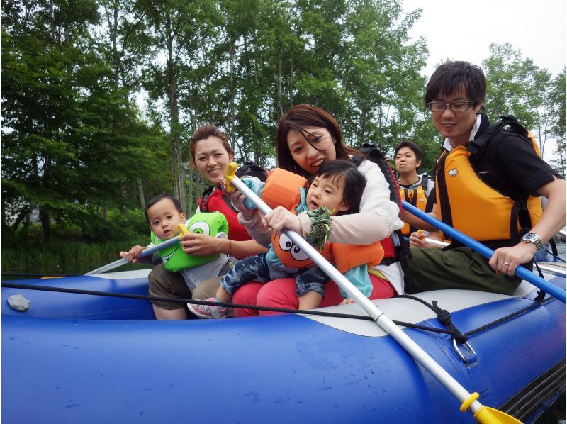 [Hokkaido ・ Niseko】 Niseko in summer! laid back Rafting Tour ♪ It is a loan and pets are OK!の紹介画像