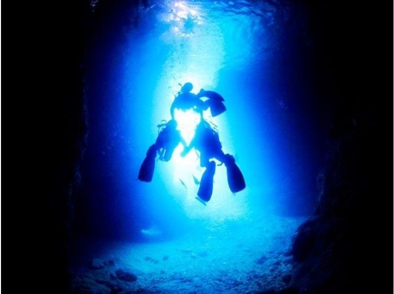 【HIS超級夏季特賣進行中】*藍洞體驗潛水/沖繩/恩納村*の紹介画像