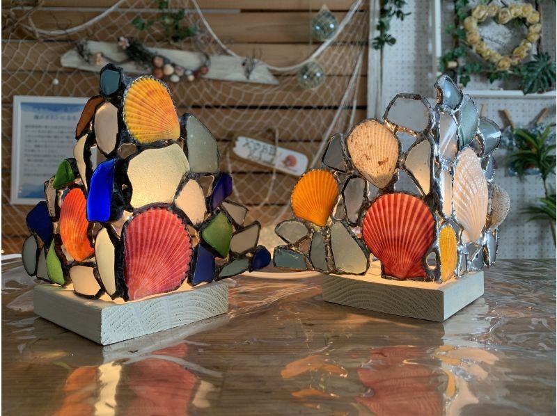 【兵庫・神戸】ランプシェード作り～マリンガラスと貝殻でステンドグラス風ランプシェードを作ります！シーボーンアートの世界が広がります☆