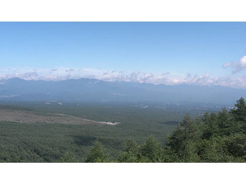 [Nagano/Karuizawa] Impressive Mt. Asama and a spectacular panorama! Nature trekking at the foot of Mt. Asama (approx. 2.5 hours)の紹介画像