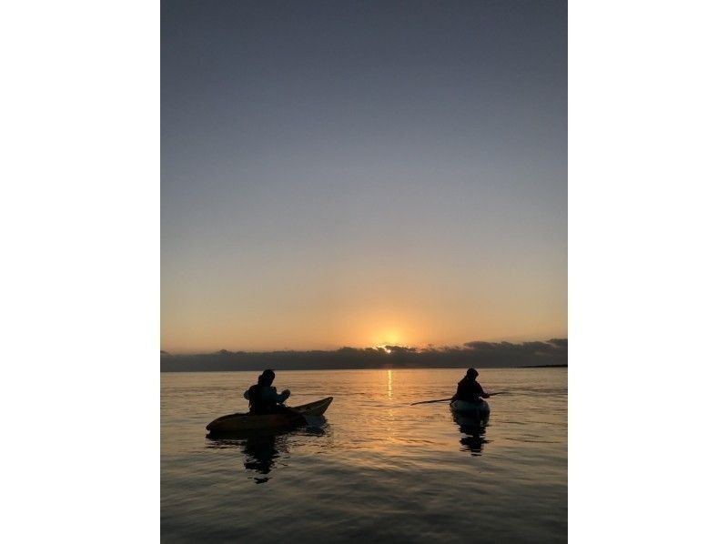 精湛的视野！ ！在上帝，Hamahiga岛上的日出皮艇和秘密海滩登陆之旅！の紹介画像