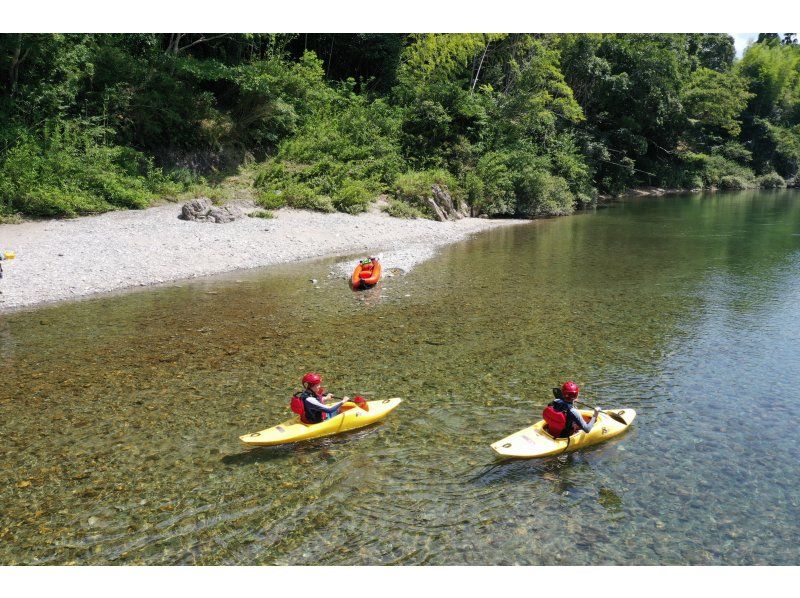 SALE! The royal water sport! Your first mini-touring trip on a full-scale river kayak on the clear Yoshino River! Lessons included [Kochi]の紹介画像