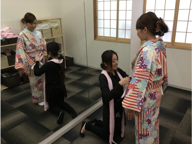 [Kyoto Yasaka Shrine] Kimono rental "Hana Komachi Plan" You can choose a standard kimono! Come empty-handed, ages 12 and up OKの紹介画像
