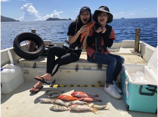 奄美大島 手ぶらで船釣りツアー 半日コース 居酒屋へ魚持込可能 アクティビティジャパン