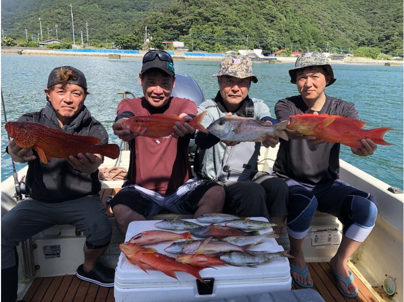 [A美大島]手工乘船釣魚*半天課程*您可以將魚帶到小酒館！の紹介画像