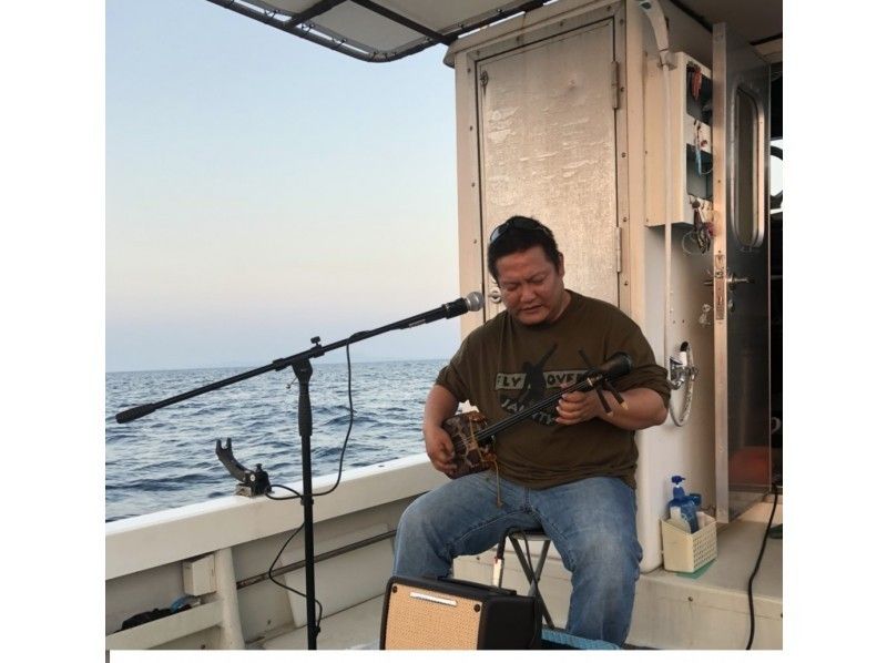 【Okinawa · Onna Village】 Sanriku Live Performance Sunset Cruise ♪の紹介画像