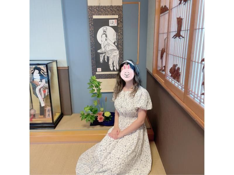 [Tokyo, Asakusabashi] Very popular! Private lessons by a flower sculptor in the downtown area "Ikebana experience for foreigners in a teahouse"の紹介画像