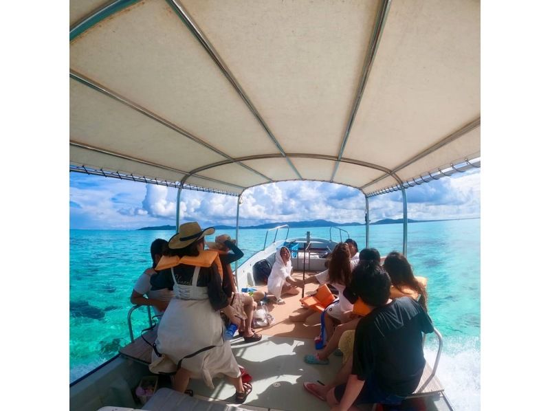 [Ishigaki Island] Same-day reservations accepted & free transportation! <Landing on the Phantom Island> Set a tour time that is less crowded ◎★Plans with snorkel included! Autumn sale underway!の紹介画像