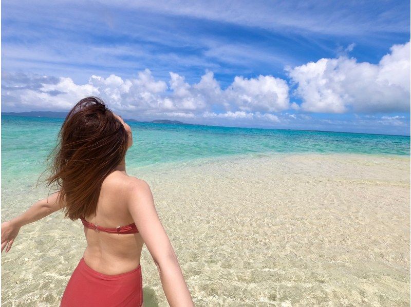 [Ishigaki Island] Same-day reservations accepted & free transportation! <Landing on the Phantom Island> Set a tour time that is less crowded ◎★Plans with snorkel included! Autumn sale underway!の紹介画像