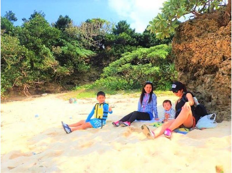 [Ishigaki Island] Same-day reservations OK! Popular NO.1 Sea Turtle High Encounter Rate Blue Cave & Sea Turtle Snorkel << Photo Data, Equipment & Free Pick-up >> Super Summer Sale Now Ongoingの紹介画像