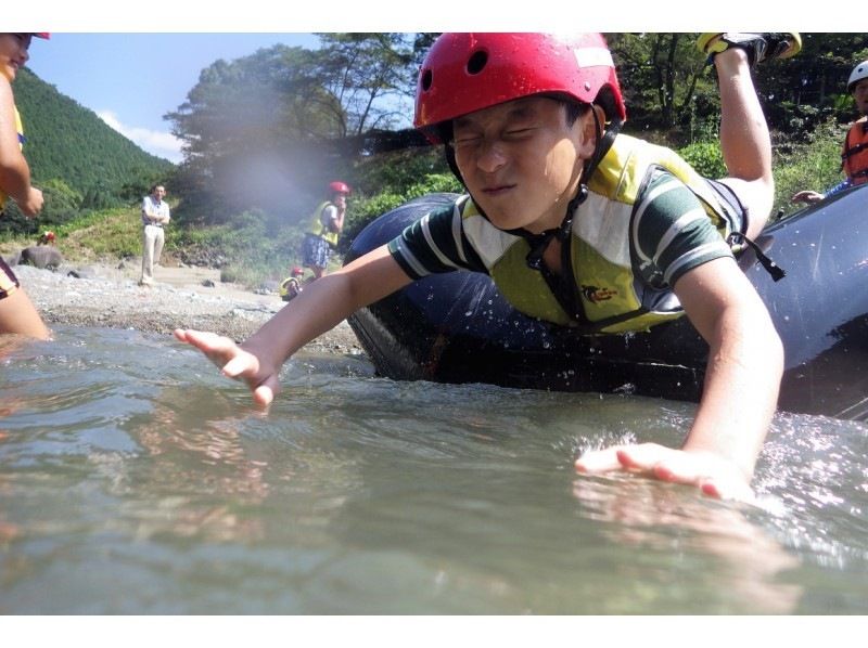 "SALE!" Family adventure!! ★Wanpaku Family Course (AM course, OK for ages 3 and up) [Kumamoto, Kuma River] Kuma River Raftingの紹介画像