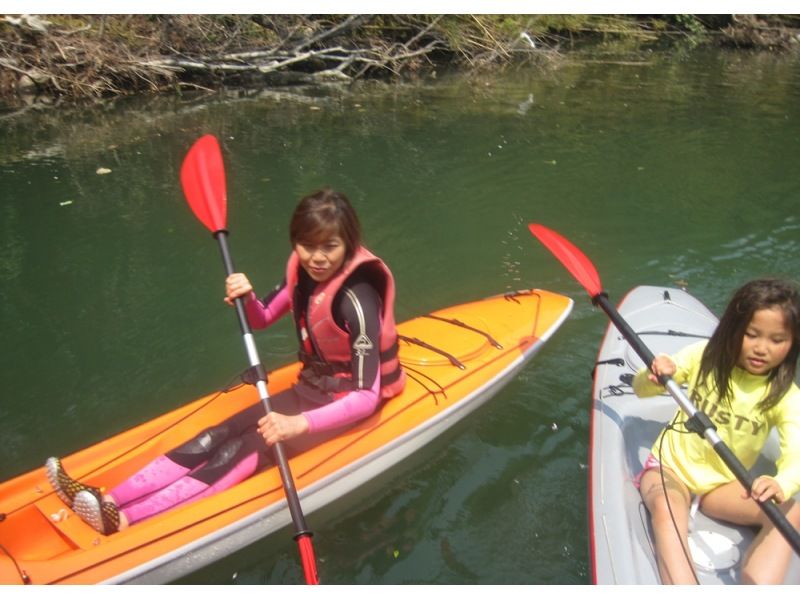 [Miyazaki ・ Aoshima] Explore the river using the canoe experience SUP ★ Let's enjoy the healing time!の紹介画像