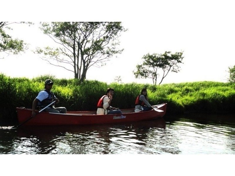 [北海道·釧路沼澤·釧路河]下午悠閒地度過！下午劃獨木舟體驗の紹介画像