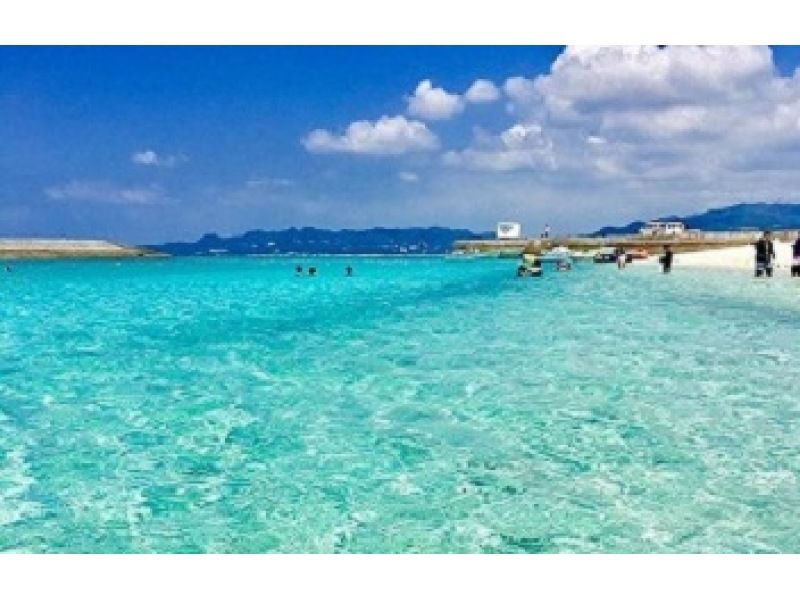 오키나와 &middot; 미나미 섬 【E 플랜 ◆ 당일치기 해수욕】 미나미 섬 왕복 승선권 & 점심 & 파라솔 1 개 포함! !の紹介画像