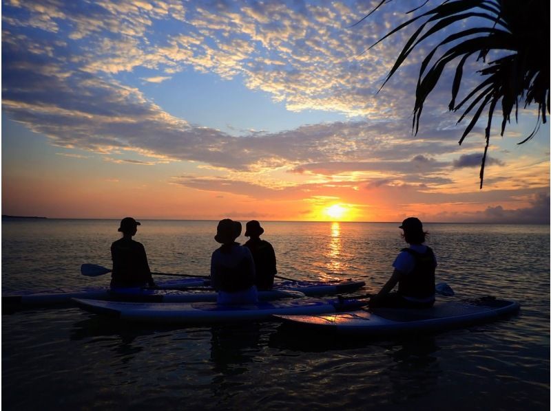 【西表島／島内宿泊者限定】世界遺産サンライズSUP｜朝の澄んだ島の空気が、心と身体に活力を届ける（写真・動画データ付／島内送迎あり）の紹介画像