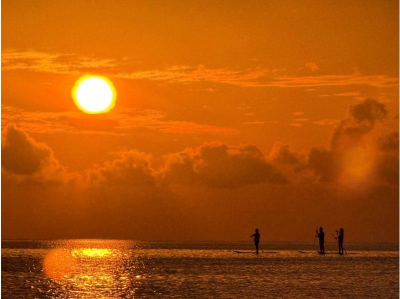 【西表島／島内宿泊者限定】世界遺産サンライズSUP｜朝の澄んだ島の空気が、心と身体に活力を届ける（写真・動画データ付／島内送迎あり）の紹介画像