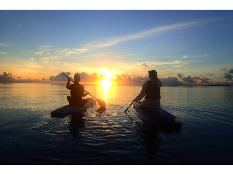 [Okinawa Prefecture, Iriomote Island] Early morning: Sunrise SUP Uehara Port held [Tour photo present] Gradation of nature! Women's Travel Recommended Morning Activity SUP Retreatの紹介画像
