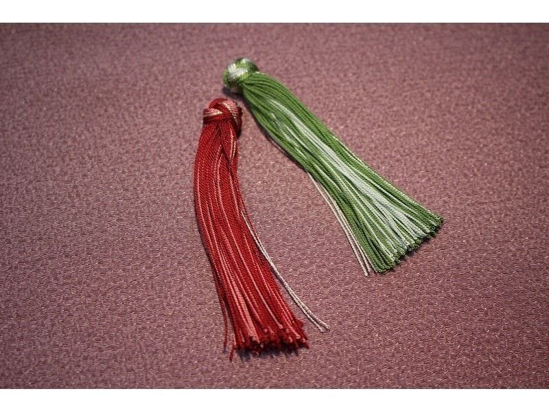 [Kyoto, Nijo Johoku] Experience making key chains for Kyoto twisted bunch (Yorifusa) and Kumihimo (braided cord)!の紹介画像