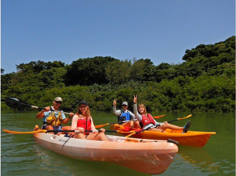 Mangrove Kayak Tour [Reservations available on the day] Tour images included! Suitable for ages 2 and up, popular with families, couples, and girls' trips! Central main island, easy accessの紹介画像