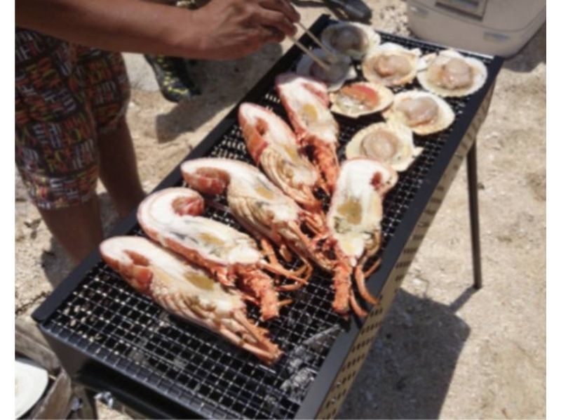 [Okinawa Nago] At the beach BBQ ♪ Marine sports are also fulfillingの紹介画像