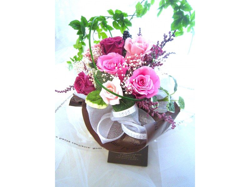 [Kanagawa/Yokohama] Preserved Flower "Paris Mini Bouquet" Lesson After Tea Time &With a shuttle bus!