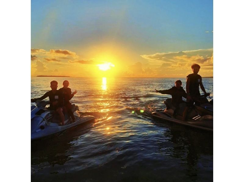 [Okinawa Nago]Jet ski tooling! ! Sunset Sesoko Island &Wed Najima course (without license)の紹介画像