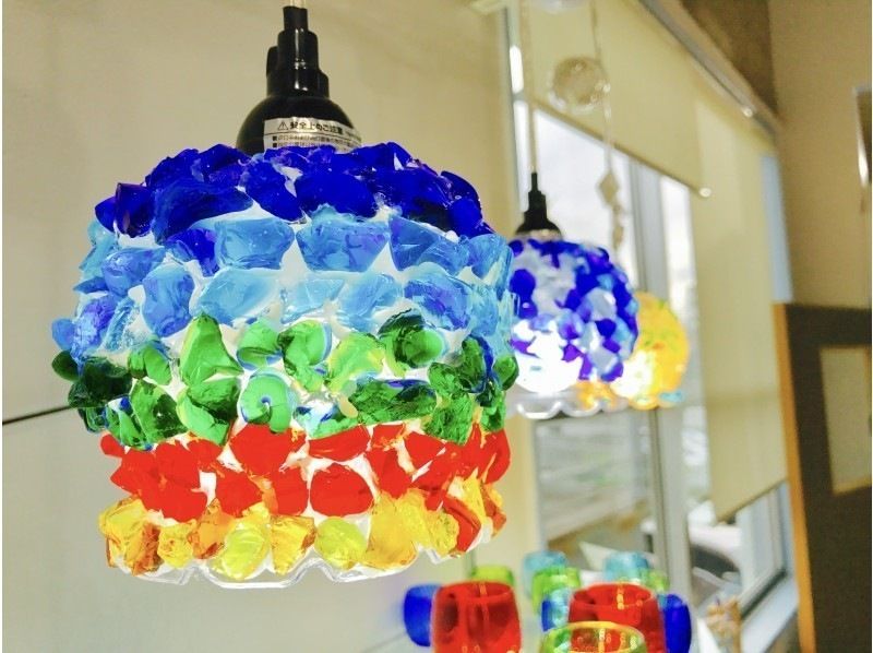 沖縄・石垣】旅の記念にぴったり！琉球ガラスを散りばめたランプ作り