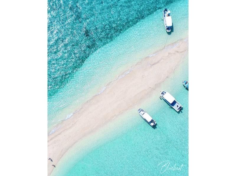 【沖縄・石垣島】ドローン撮影のおまけ付き/ 幻の島上陸＆離島シュノーケル！写真動画データ付き（AMコース）