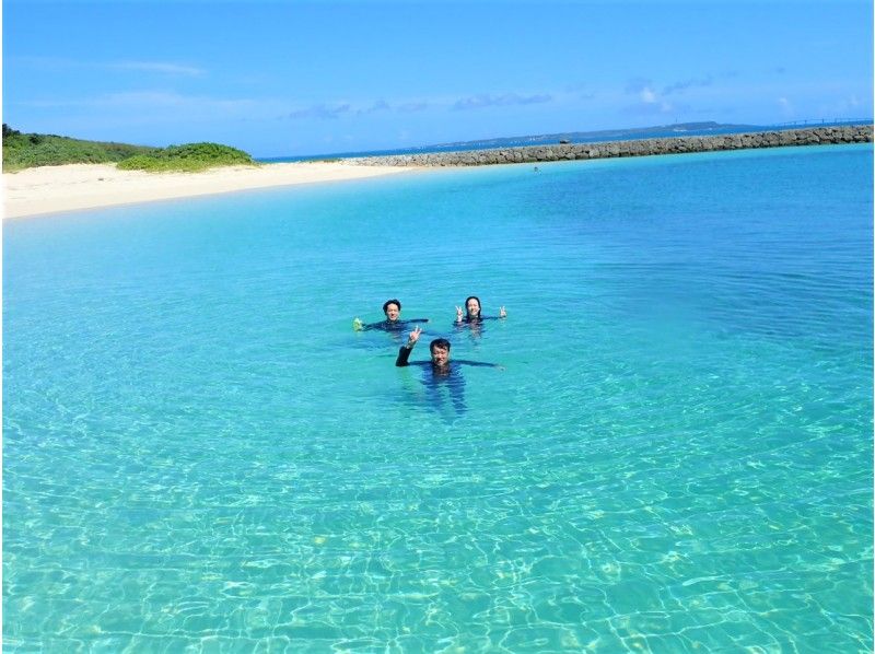 [Okinawa ・ Miyakojima] Even beginners are okay ♪ Beach Snorkeling! Fish paradise from the beach!の紹介画像