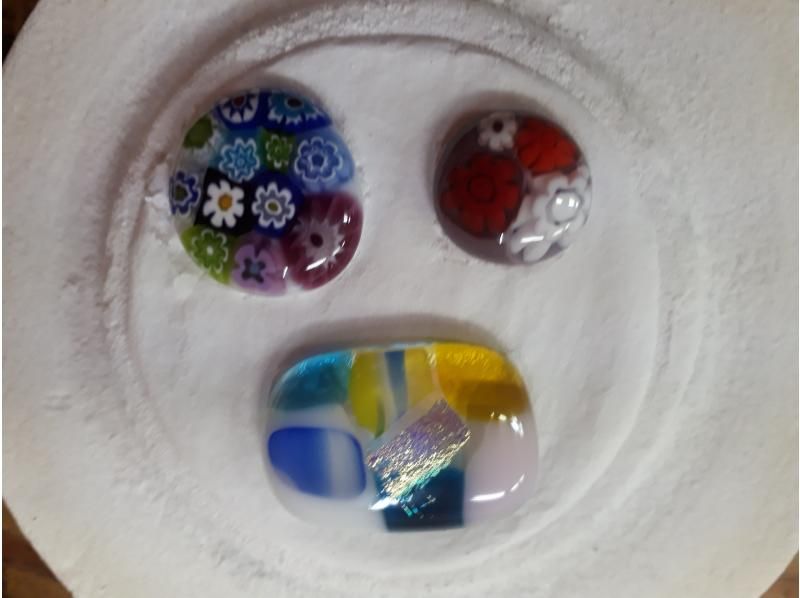 【愛知・知多】2個作れる！自分だけのオリジナルガラスフュージングアクセサリーの紹介画像