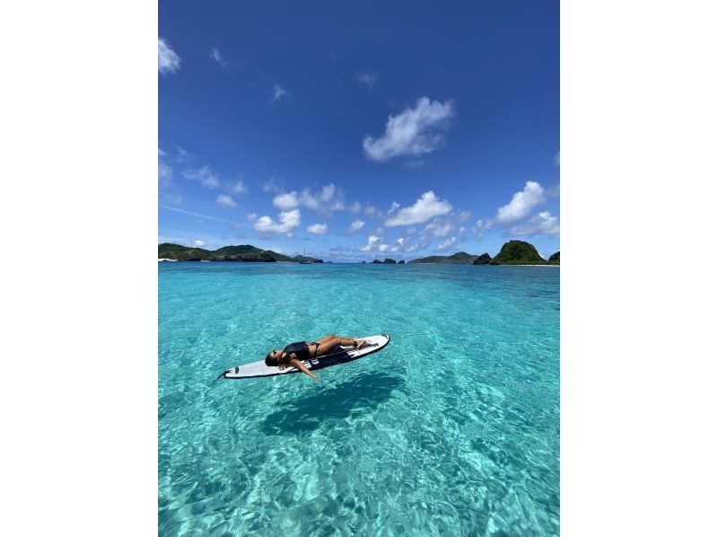 【沖縄・座間味】ＳＵＰ＆シュノーケル！プライベートビーチ半日ツアーの紹介画像