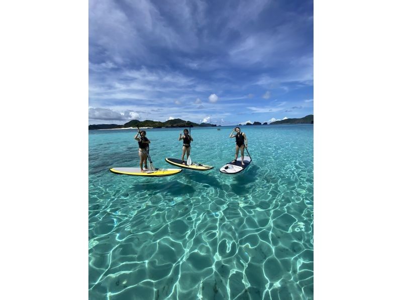 【沖縄・座間味】ＳＵＰ＆シュノーケル！プライベートビーチ半日ツアーの紹介画像