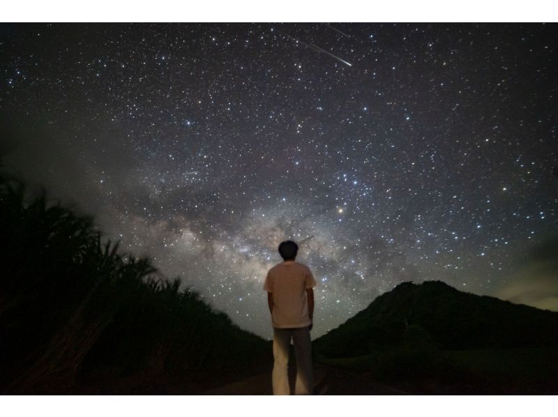 【石垣島】特別な星空ツアー☆国内初の星空保護区平久保半島☆予約者のみ入れる特別な場所→「流れ星の丘」☆双眼鏡・三線ライブ・ハンモック・望遠鏡の紹介画像