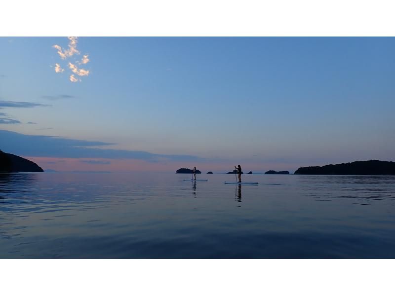 【三重県・伊勢志摩】サンセットSUP≪レンタルマリンシューズ付き≫の紹介画像